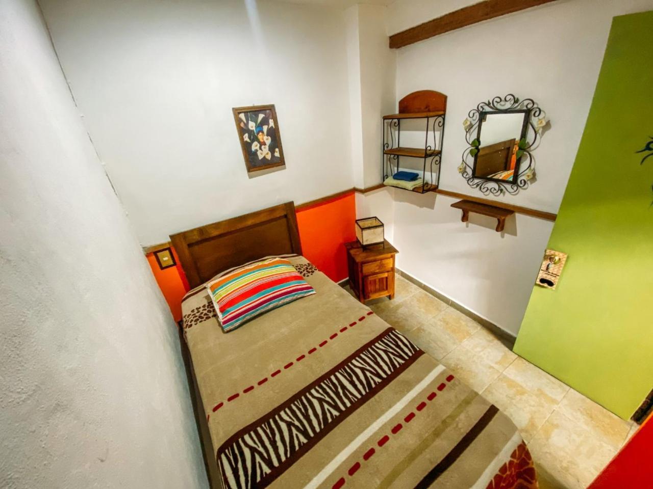 Hospedaje Del Campanero 19 Guanajuato Værelse billede